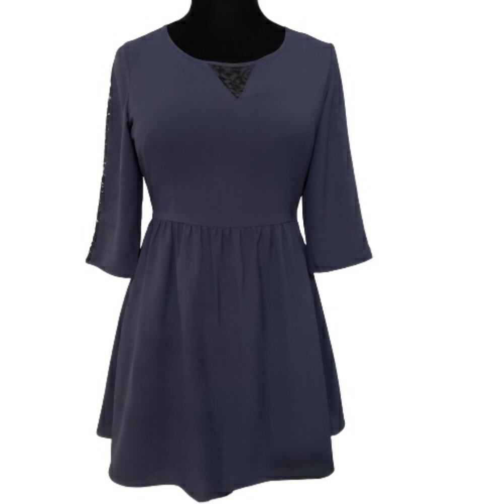 Yumi Blue Pintuck Pleat 3/4 Length Sleeve Scoopneck Black Floral Lace Dress 6/8